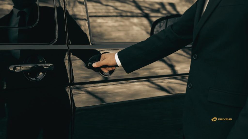 private driver open the car door how to book a private driver